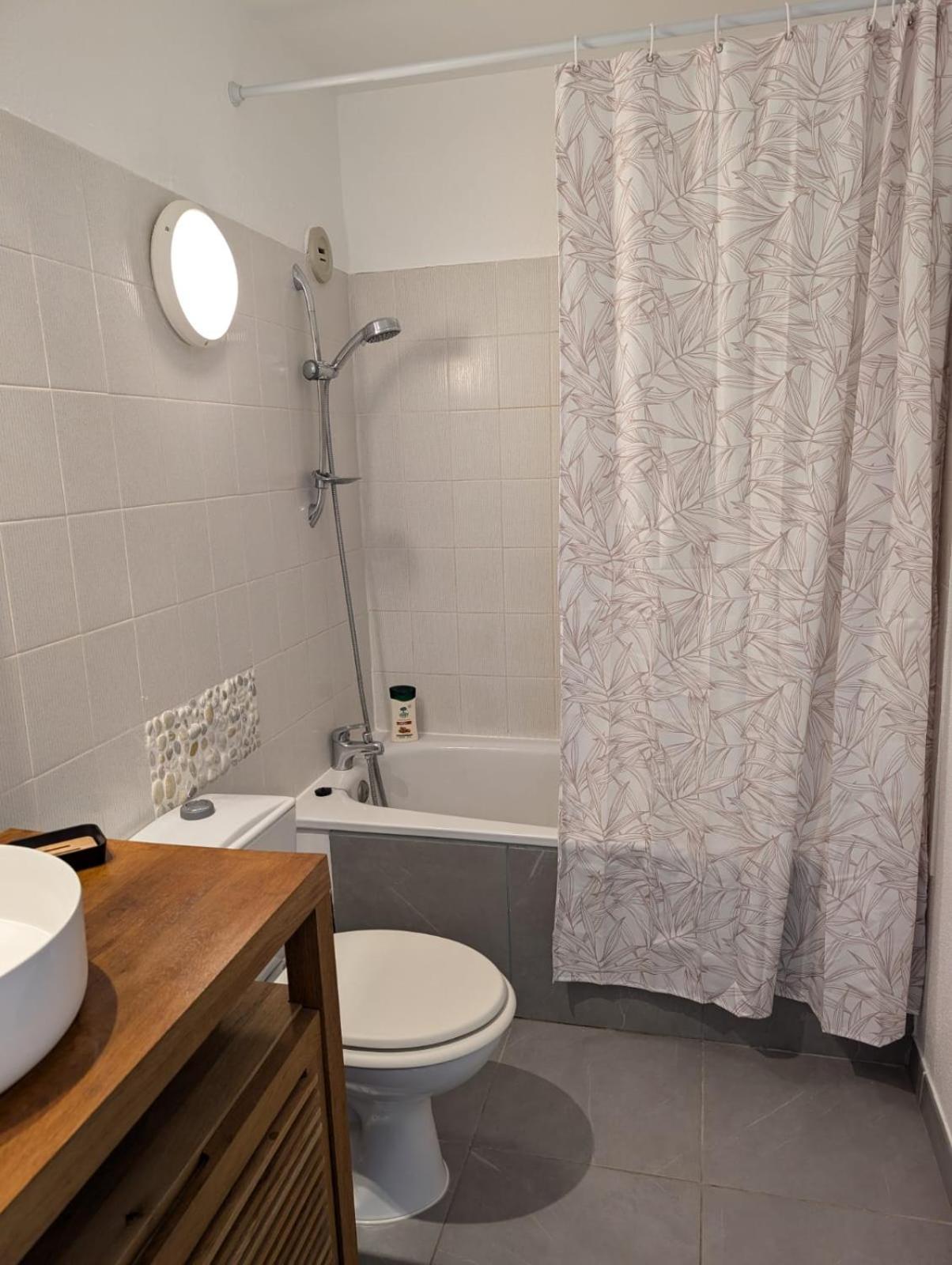 Beau T2 Face A L Ocean Vue Exceptionnelle Apartment Guidel Exterior photo